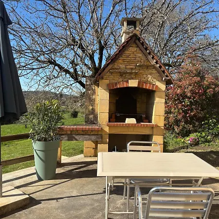 Holiday home Le Pradin